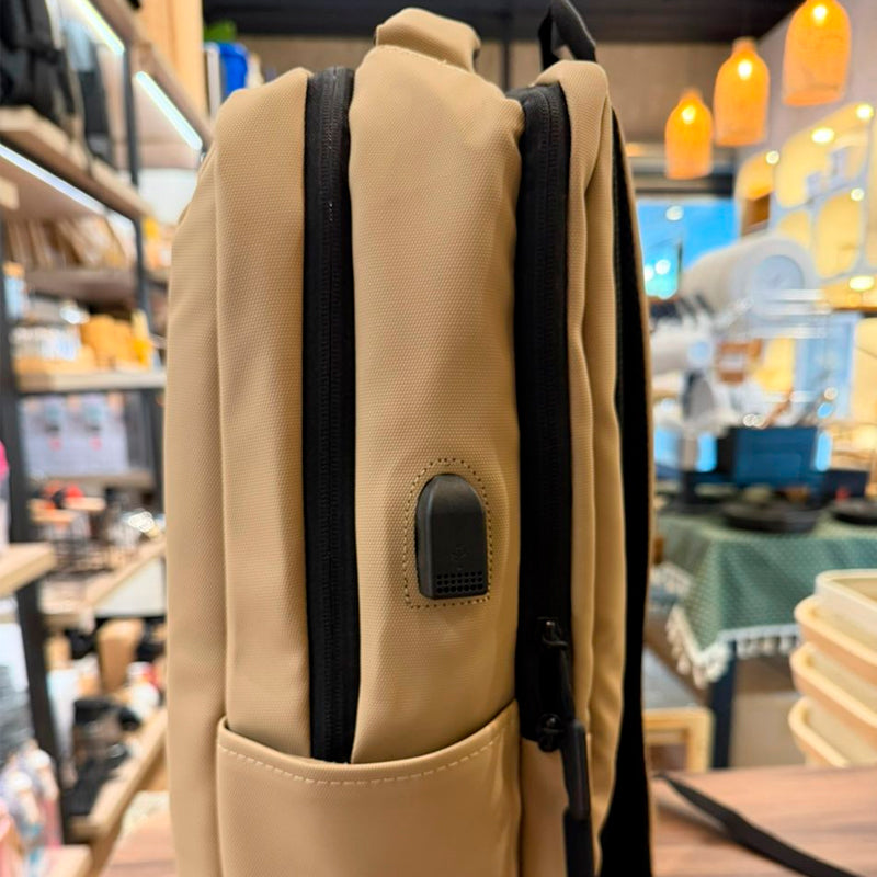 Mochila Para Laptop Multifuncional Unisex Bolso Impermeable Color Beige