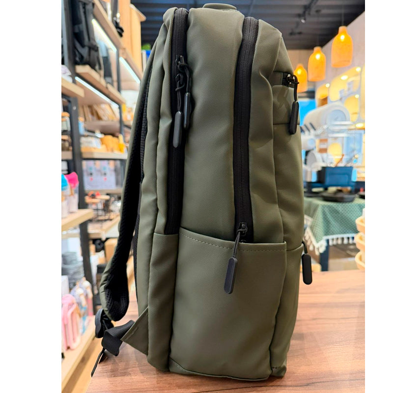 Mochila Para Laptop Multifuncional Unisex Bolso Impermeable Color Verde