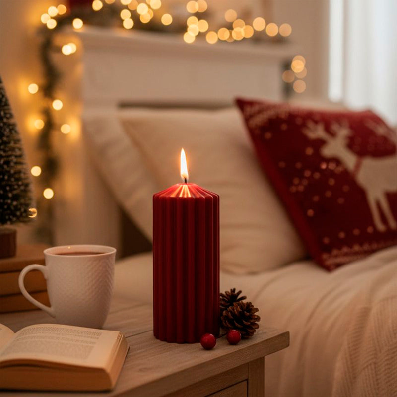 Vela de Cera de Soja Perfumada Aroma Bosque Roja Cilíndrica