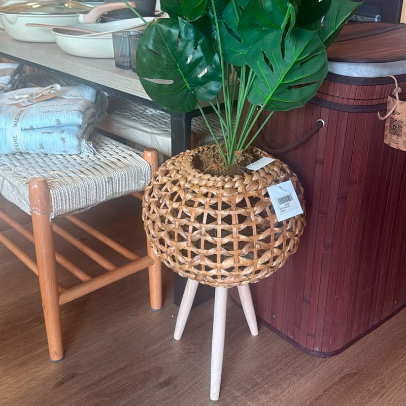 Macetero Ubud de Yute Natural con Base de Madera Porta Macetas