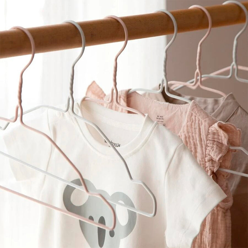 Colgadores De Ropa Wakeshome Set 32 Metalico Antideslizante